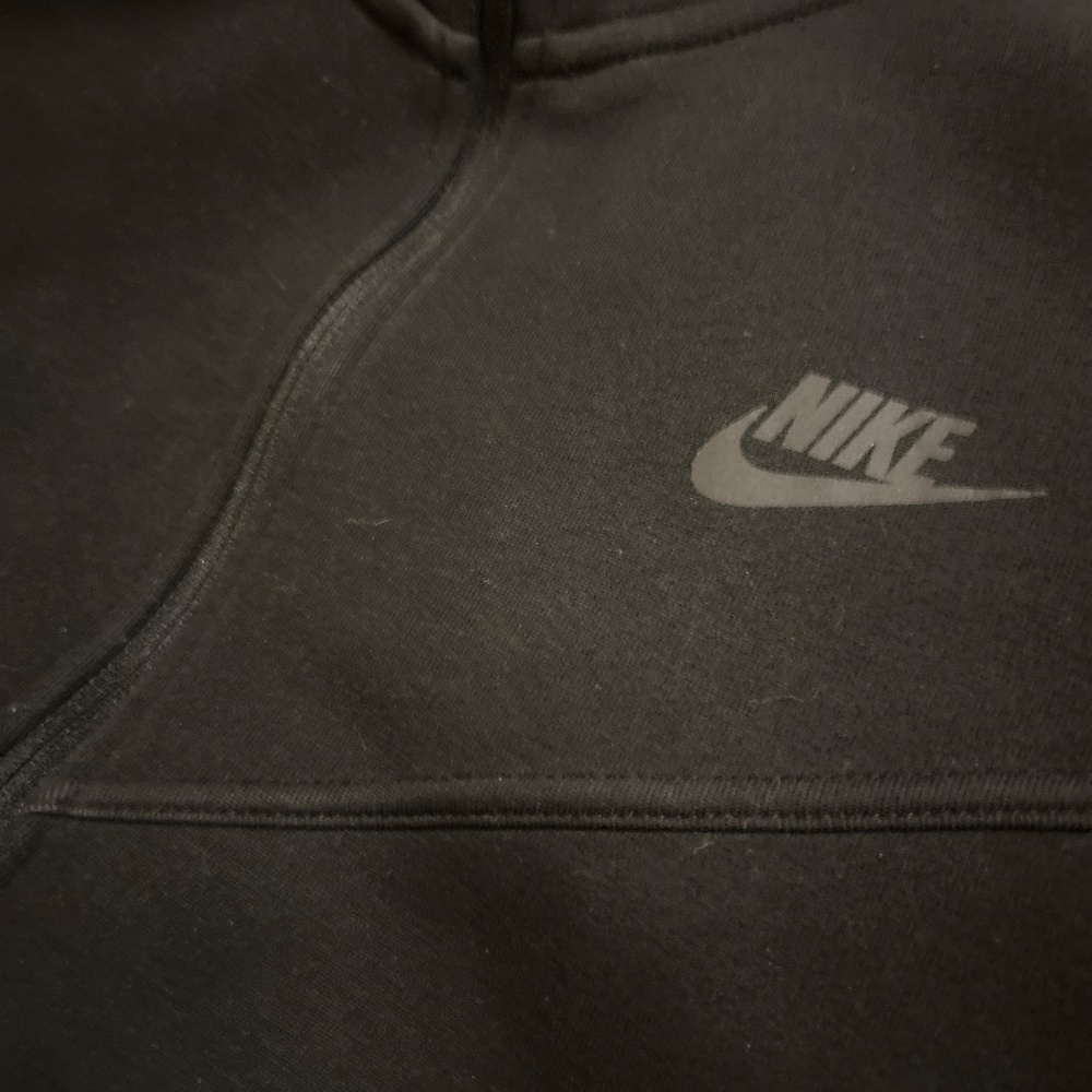 Nike tech - image 3